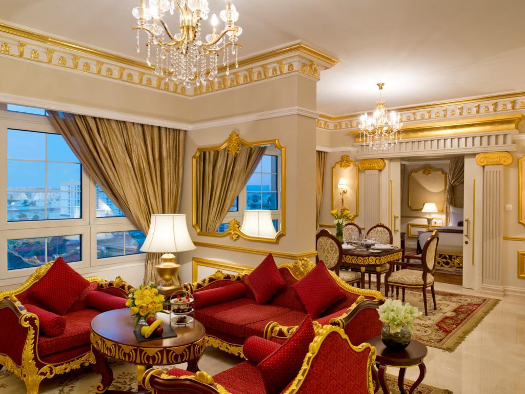 Warwick Doha Hotel Habitación foto